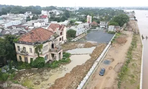 'Nên bảo tồn nhà lầu ông Phủ 100 tuổi ở Đồng Nai'