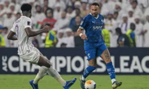 Neymar im tiếng khi thi đấu sau 369 ngày